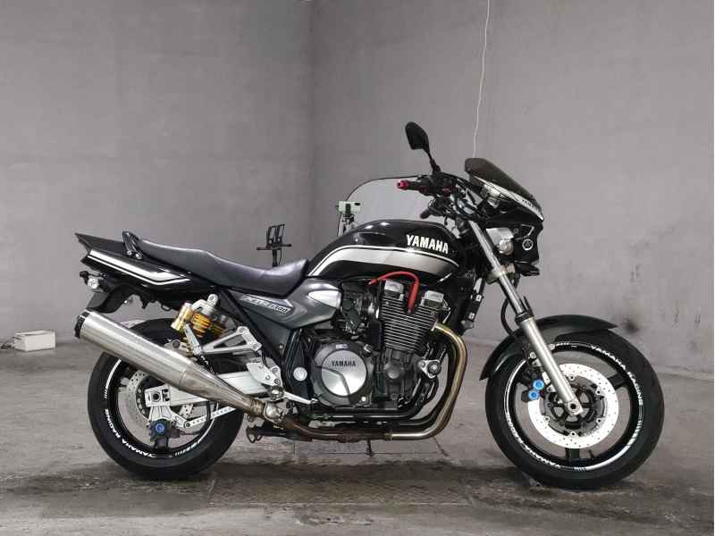 Yamaha XJR1300 2007