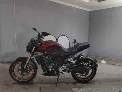 Honda CB250R 2019