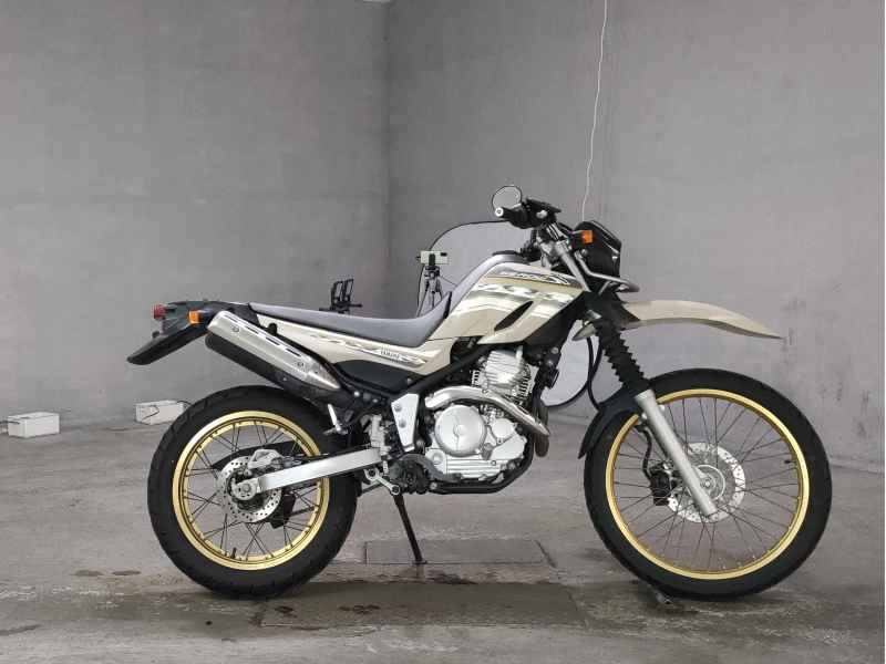 Yamaha Serow XT250 2016