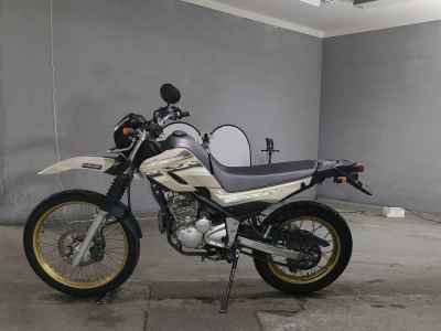 Yamaha Serow XT250 2016