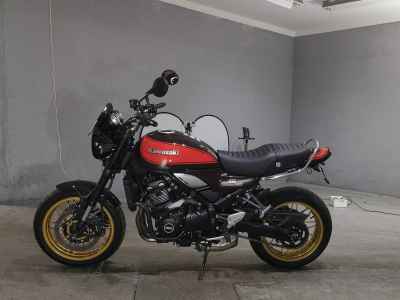 Kawasaki Z900RS 2022
