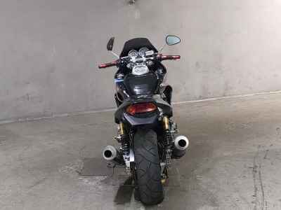 Honda X4 1999