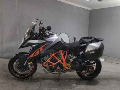 KTM 1290 Super Duke GT 2018
