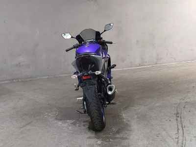 Yamaha YZF-R25 2020