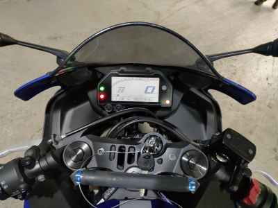 Yamaha YZF-R25 2020