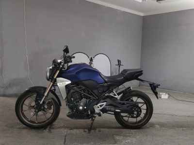 Honda CB250R 2019