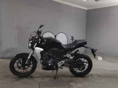 Honda CB250R 2018