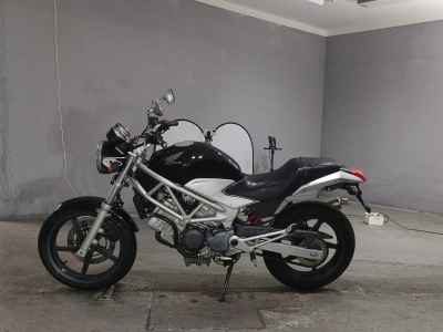 Honda VTR250 2009