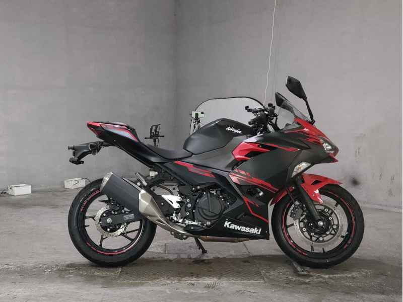 Kawasaki Ninja 250 2018