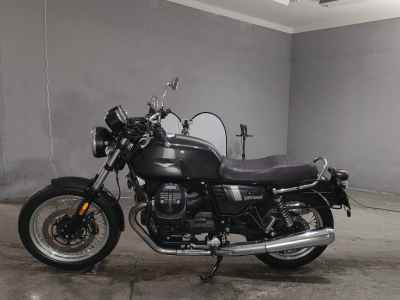 Moto Guzzi V7 III Special 2021