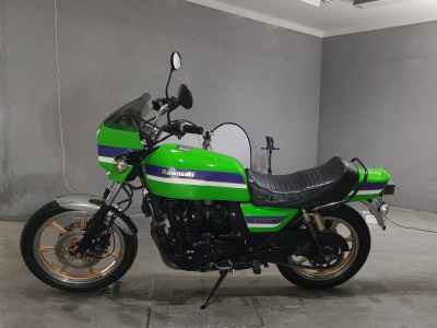 Kawasaki Z1000R 2024