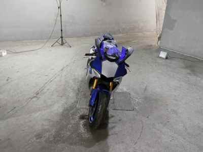 Yamaha YZF-R1 2015