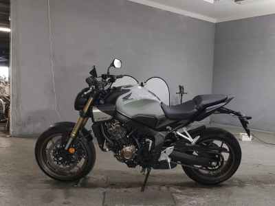 Honda CB650R 2024