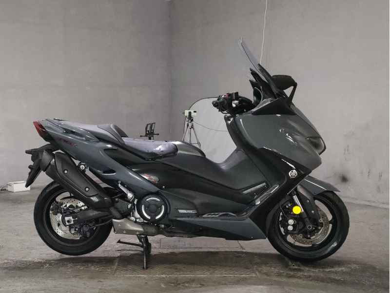 Yamaha TMAX 560 2021