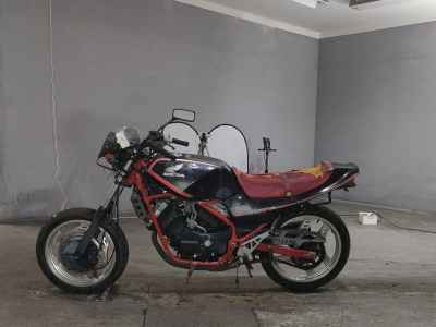 Honda VT250F Xelvis 1982