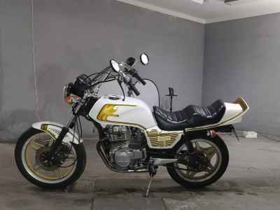 Honda CB400N 2023