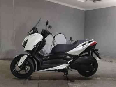 Yamaha XMAX 250 2022