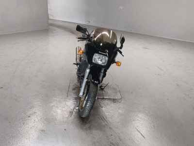 Kawasaki GPZ900R 1990