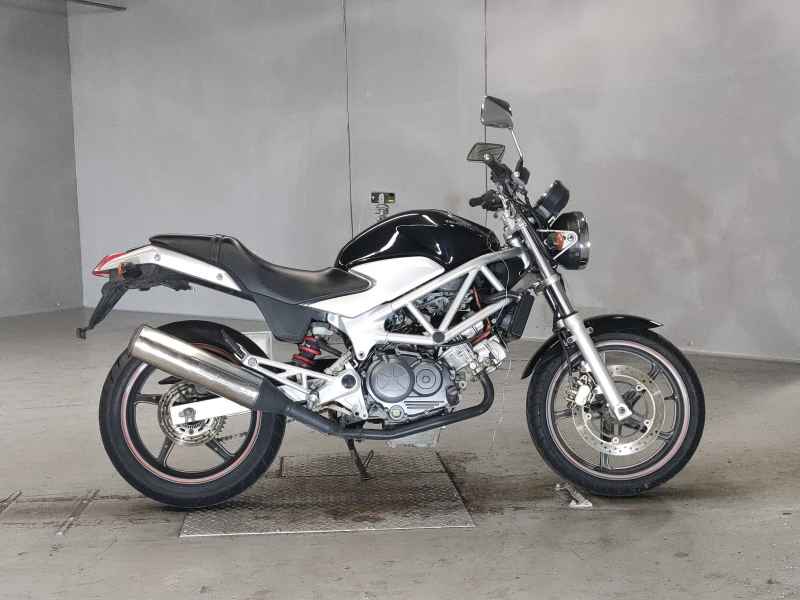 Honda VTR250 2009