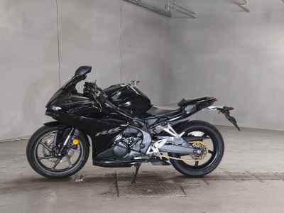Honda CBR250RR 2022