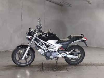 Honda VTR250 2009