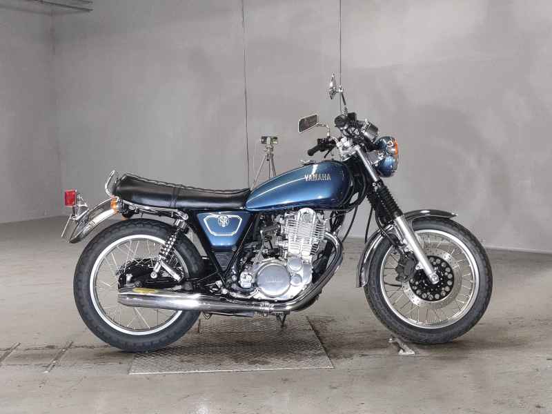 Yamaha SR400 2020