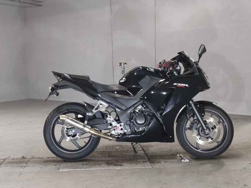 Honda CBR250R 2015