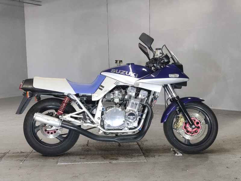 Suzuki GSX750S Katana 1982