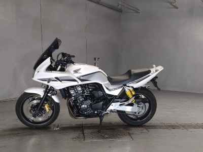 Honda CB400SFV 2011
