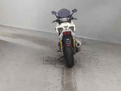 Honda CB400SFV 2011