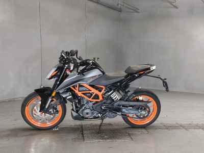 KTM 390 Duke 2022