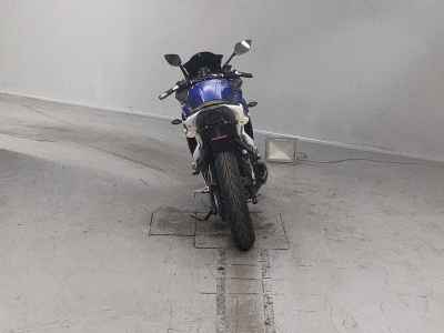 Yamaha YZF-R3 2015