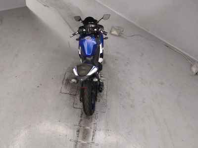 Yamaha YZF-R3 2015