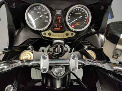 Honda CB400SFV 2015
