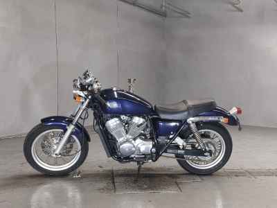Honda VRX400 Roadster 1995