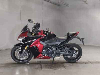 Suzuki GSX-S1000F 2017