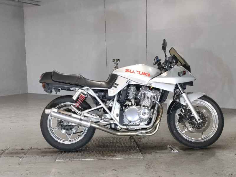 Suzuki GSX400S Katana 1996