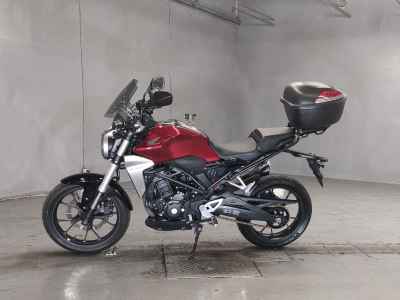 Honda CB250R 2018