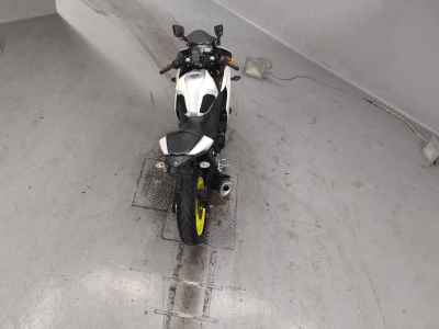 Yamaha YZF-R3 2018