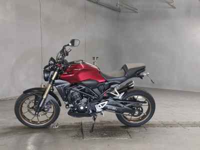 Honda CB250R 2019