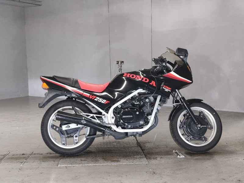 Honda VT250F Xelvis 1984