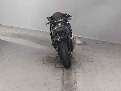 Kawasaki Ninja ZX-12R 2001
