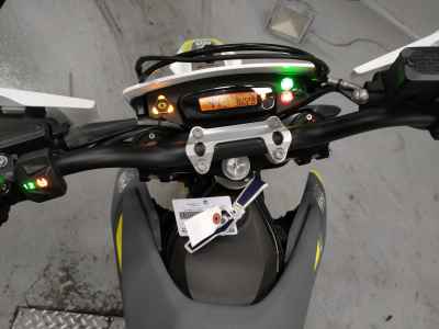 Husqvarna 701 Supermoto 2020