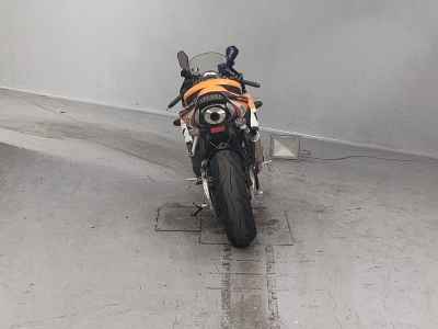 Honda CBR1000RR 2005