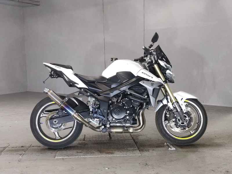 Suzuki GSR750 2014