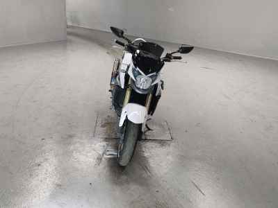 Suzuki GSR750 2014