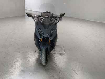 Yamaha TMAX 560 2022