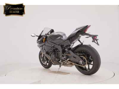 Yamaha YZF-R1 2018
