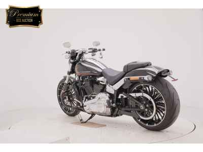Harley-Davidson FXBR117 2023