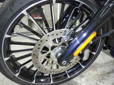 Harley-Davidson FXBR117 2023